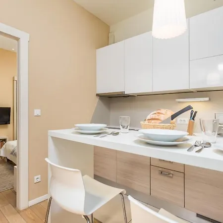 Rona Superior Apartman