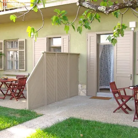 Rona Superior Appartement