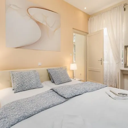 Rona Superior Apartment Opatija