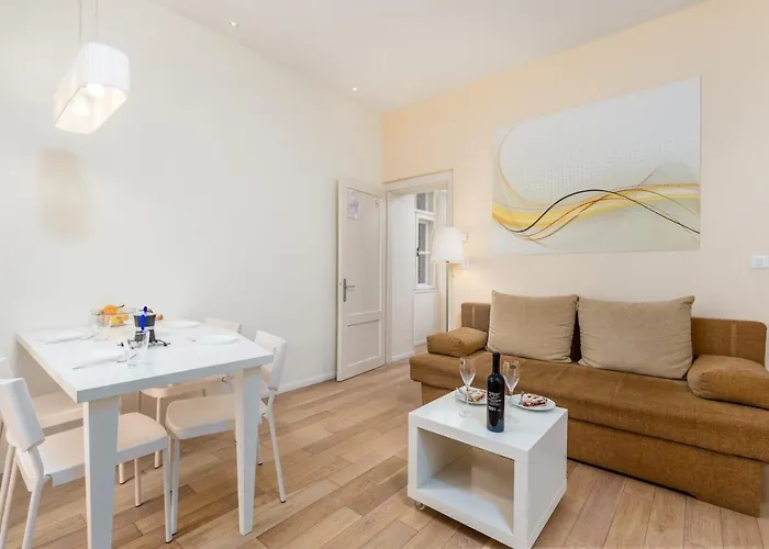 公寓 Rona Superior